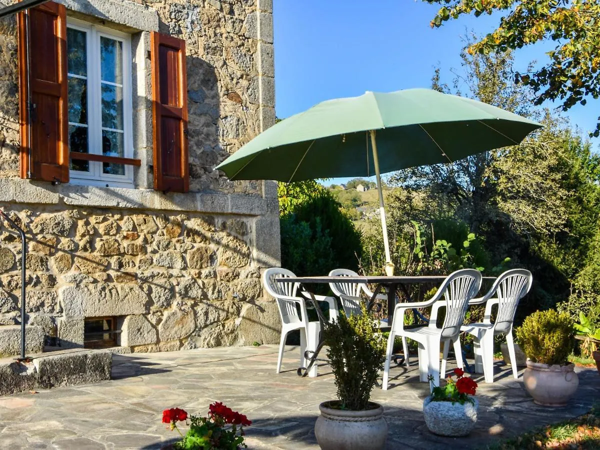 Comfortable Holiday Home With Garden 0*, Cassaniouze France